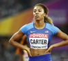 400M Haies: Kori Carter surprend du couloir neuf