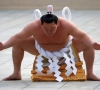 Un sumo est sanctionné pour avoir lancé un clapping