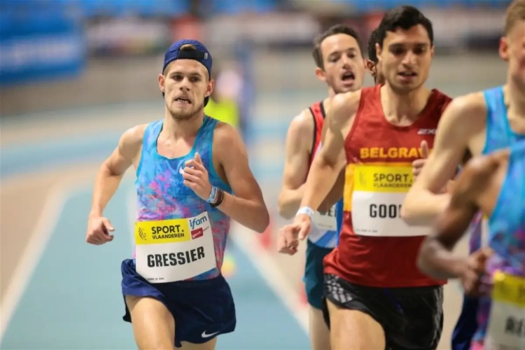 ? Quand le champion d'Europe se vautre complètement en célébrant son titre 