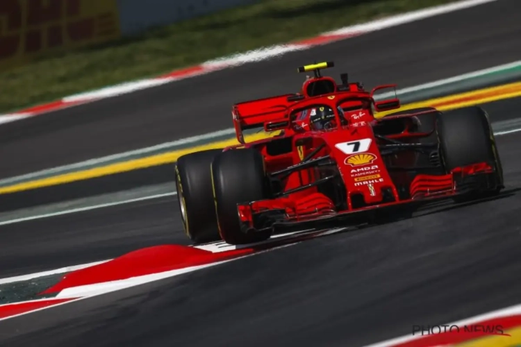 Les deux Ferrari en première ligne à domicile