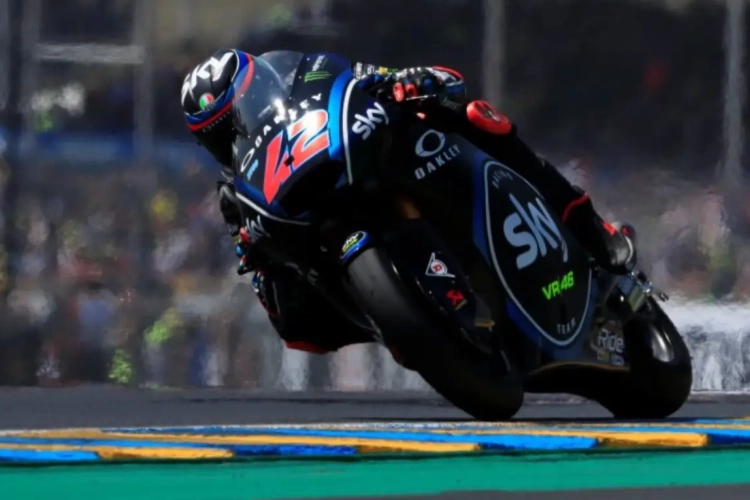 Moto2 : Bagnaia creuse l'écart