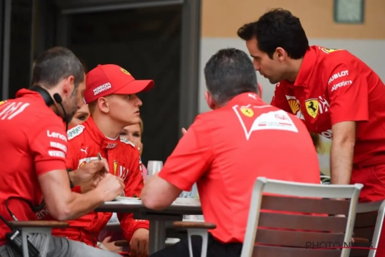 Mick Schumacher a effectué ses premiers tours de piste