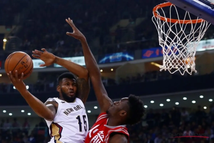 Le rookie des Rockets fait le buzz avec deux lancers de 'grand mère'