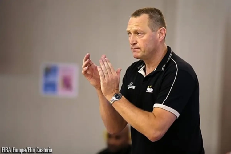 Les Belgian Cats face à l'Italie