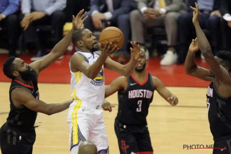 Les Warriors commencent bien face à Houston