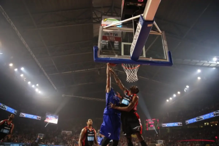 Charleroi chute face à Ostende en demi-finale de la Coupe de Belgique