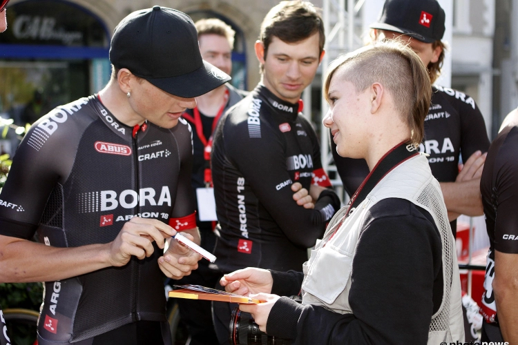 Victorieux à la Vuelta, Sam Bennett se plaint : "Des choses m'irritent"