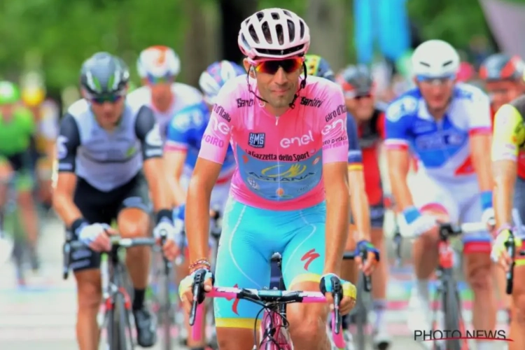 Nibali critique envers Chris Froome: "Il vit un cyclisme différent"