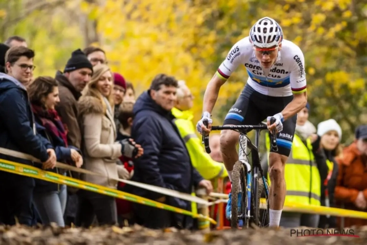 Van Der Poel répond à De Vlaeminck : "Si je m'entraîne dur, ce n'est pas pour cela"