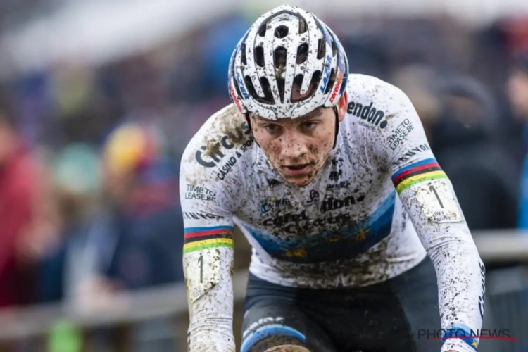 Mathieu Van der Poel remporte facilement le cyclocross de Bruxelles
