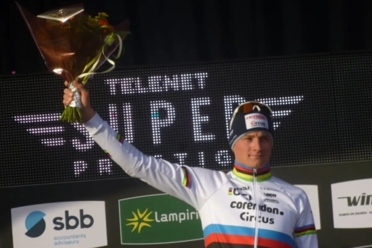 Van Der Poel termine avec un nouveau succès