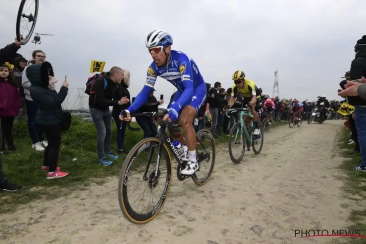 Un Philippe Gilbert MONUMENTAL remporte Paris-Roubaix !