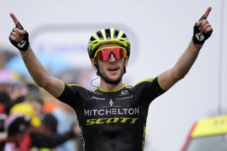 Le doublé pour Simon Yates, Pinot frappe un grand coup, Thomas et Alaphilippe dans la douleur